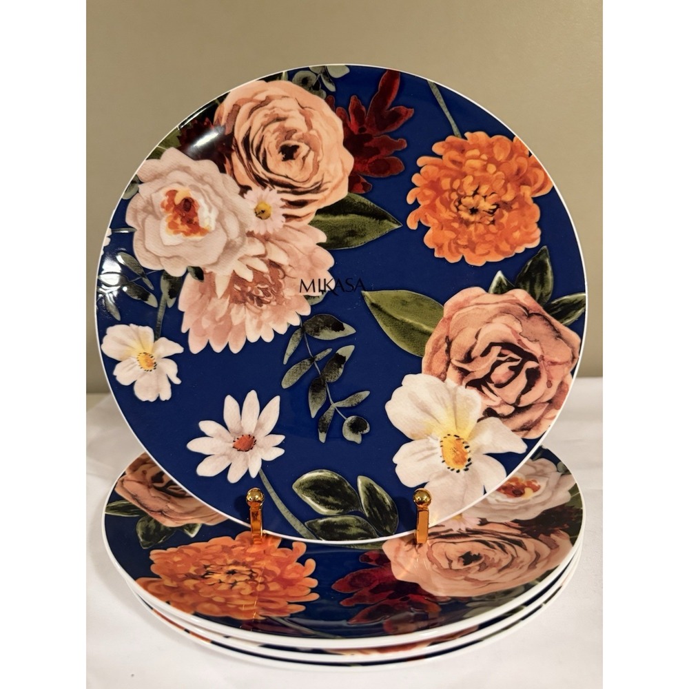 Set of 4 Mikasa Blue Wildflower Blooms Bone China  Luncheon / Salad Plates 9"
